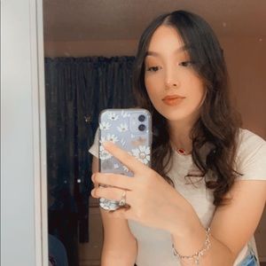 Meet your Posher, Mayra